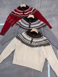 Pull en laine motif jacquard | LOROVELA