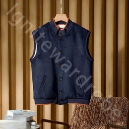 Gilet en cachemire col montant – Homme | LOROVELA